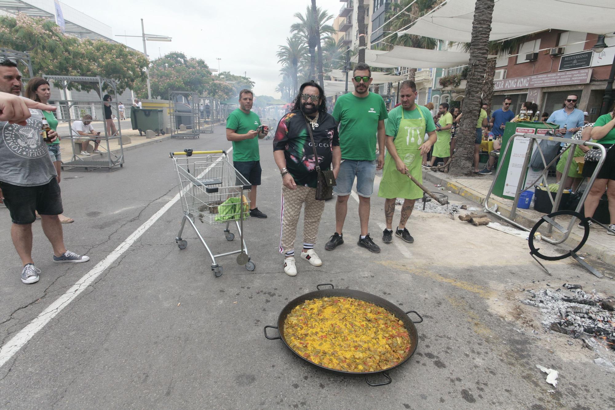 El Grau de Castelló celebra su paella popular por Sant Pere