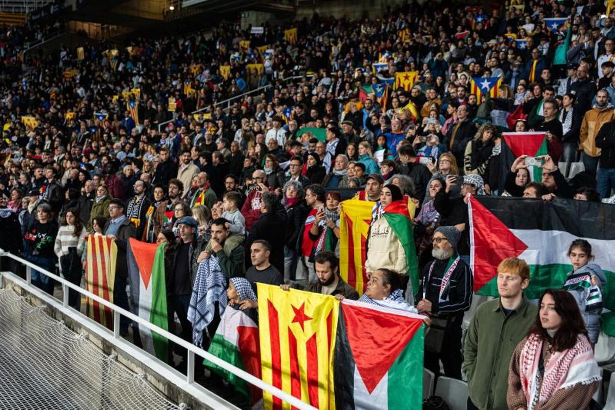 Partido entre Catalunya-Palestina en el Estadi Olímpic de Lluís Companys