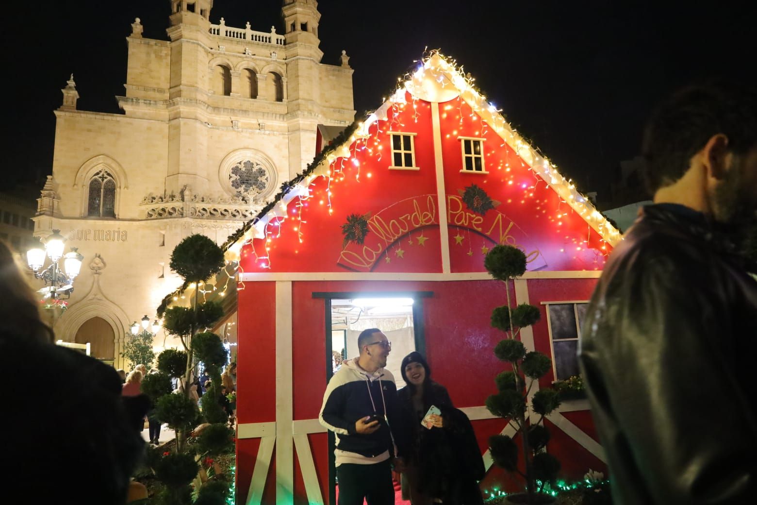 Luces para una Navidad mágica en Castelló