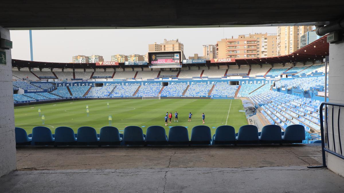 Entrenamiento del Real Zaragoza en La Romareda