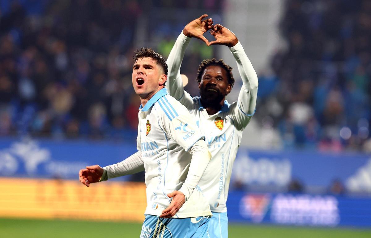 Guti ty Akouokou celebran el tanto del costamarfileño ante la Real Sociedad B.