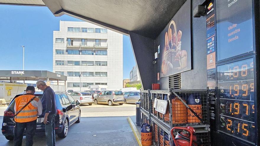 Un estudio de la UVigo constata que los subsidios temporales a la gasolina benefician a los hogares con mayores ingresos