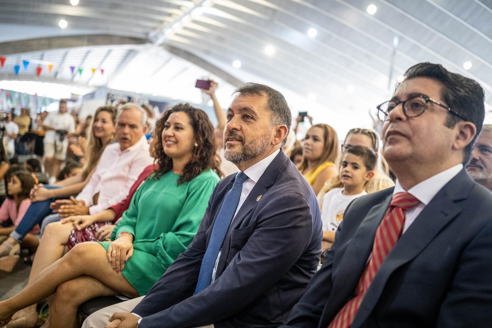 Un homenaje en Tenerife al Carnaval Internacional en la Feria Tricontinental de Artesanía