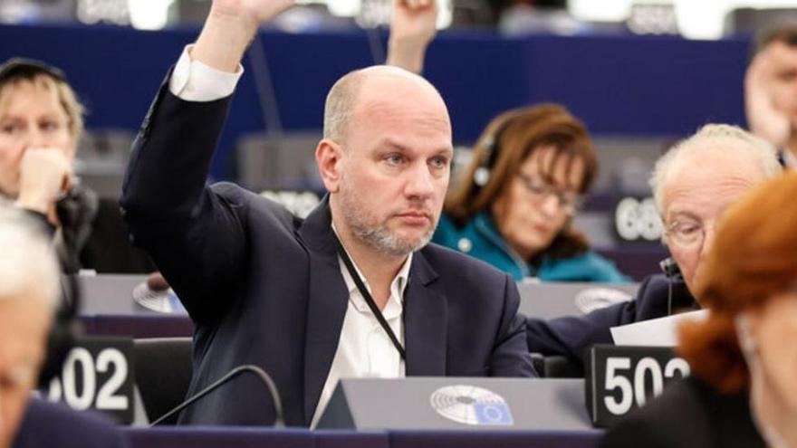 Bruselas descarta reformas y urge al arrastre a mejorar su arte de pesca
