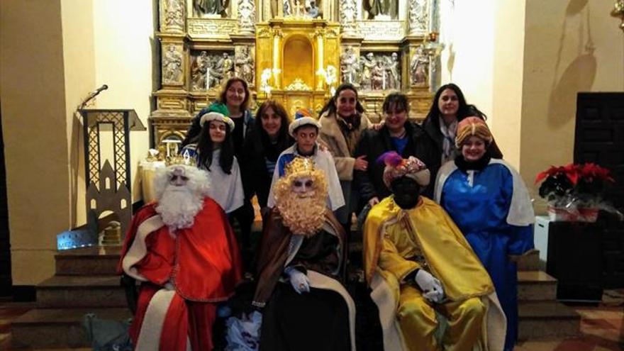 La visita de los Reyes Magos puso el colofón a los actos navideños