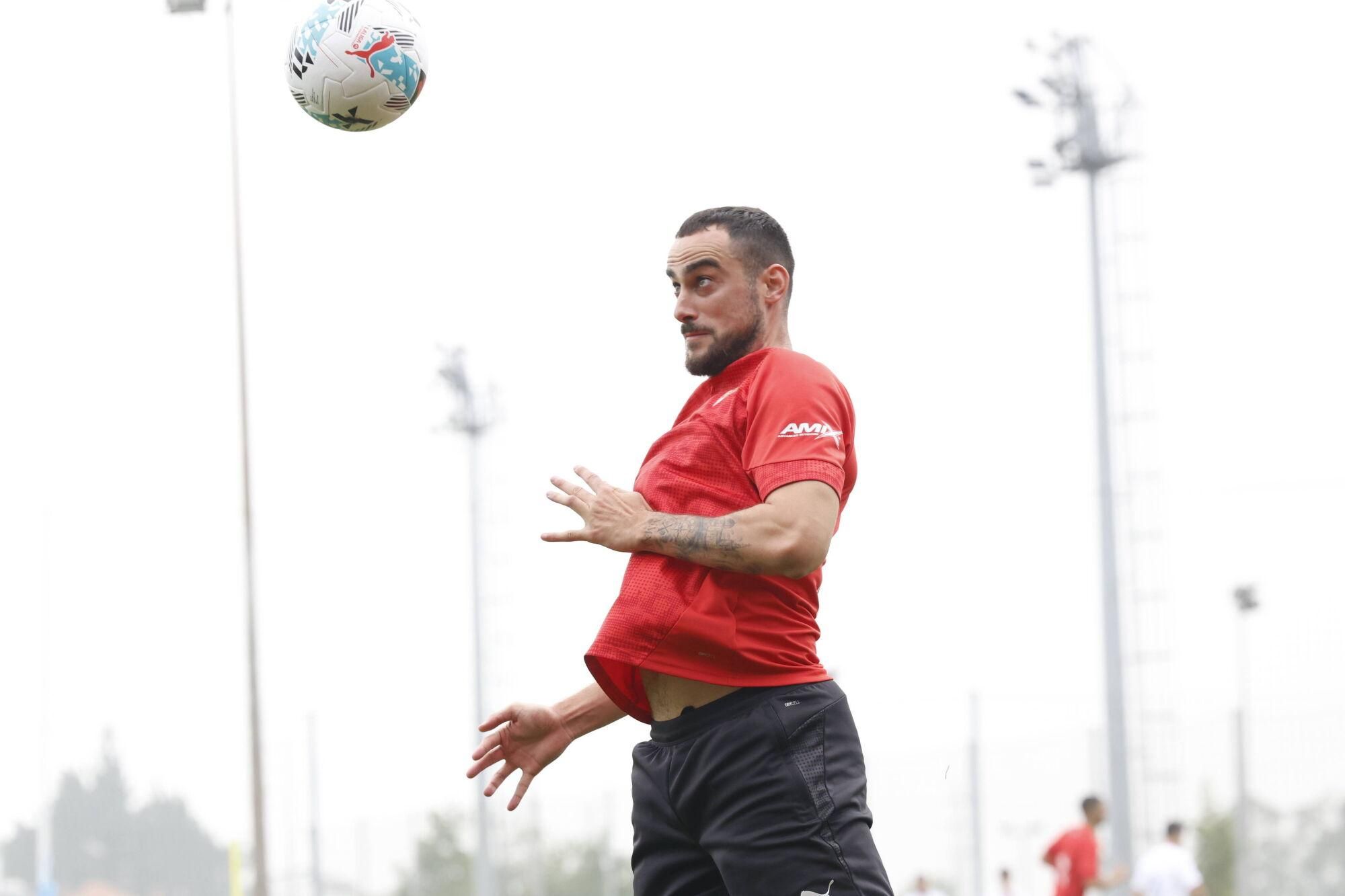 EN IMÁGENES: Primer entrenamiento de Sporting tras el regreso de las vacaciones