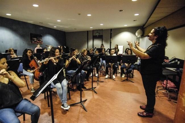 ORQUESTA SOLO DE INSTRUMENTOS DE VIENTO Y SUS ...