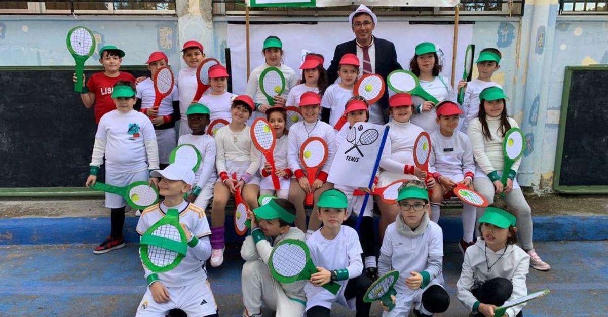 Carnaval en el colegio de Benifairó. | LEVANTE-EMV