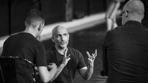 El coreógrafo español Rafael Bonachela dejará la dirección de la Sydney Dance Company tras dos décadas al frente. 