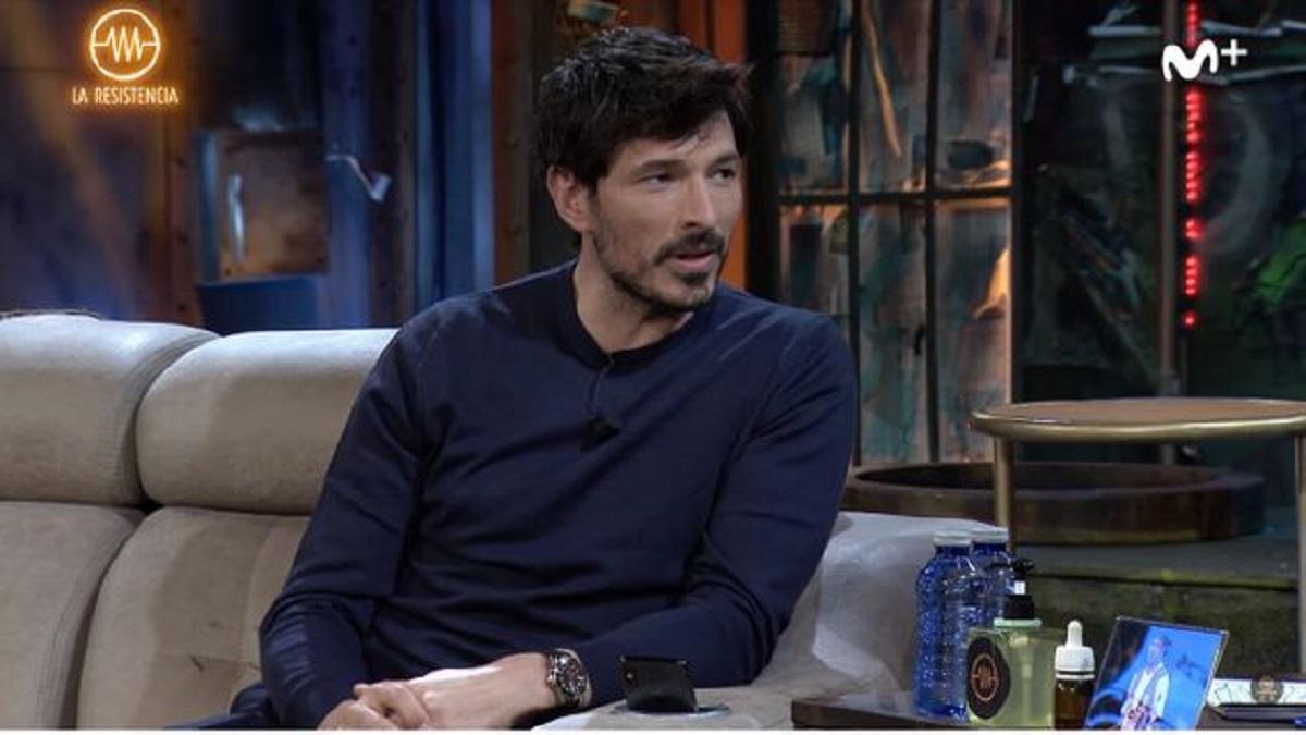 Andrés Velencoso cuenta cuanto sexo ha tenido en el último mes