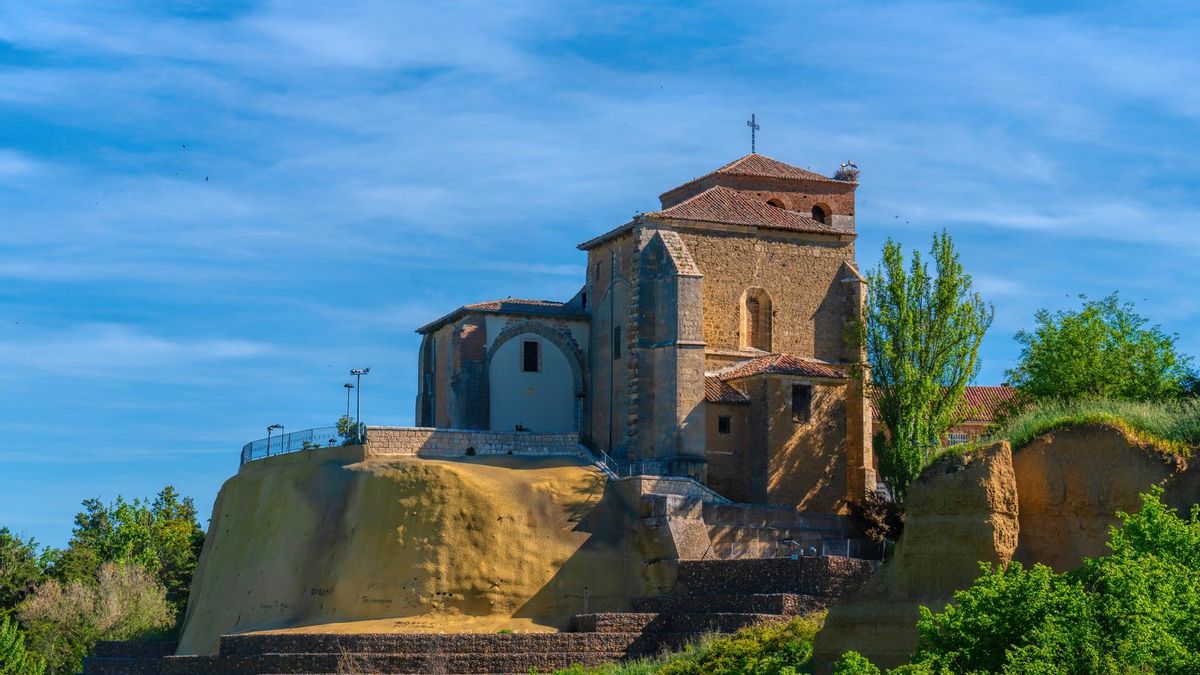 Una increible ruta entre pantanos para este verano: montañas, miradores y pueblos increibles