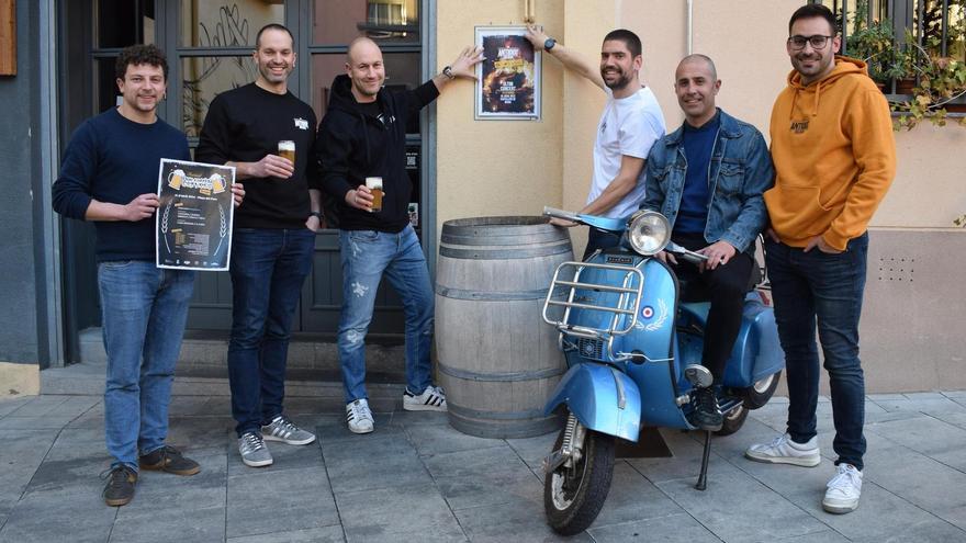 Promotors del festival, aquest dimecres a la plaça del Forn de Berga