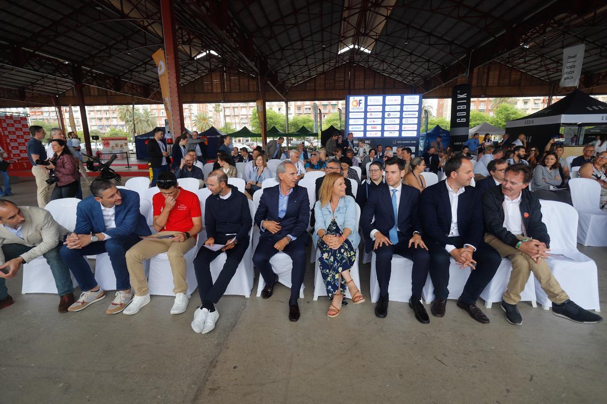 Gran asistencia a la presentación del Gran Fondo