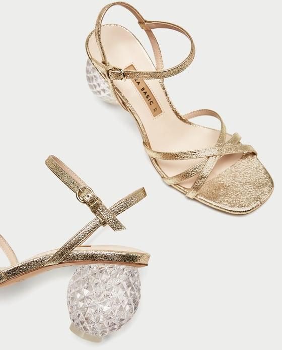 Las originales sandalias de tacón de Zara