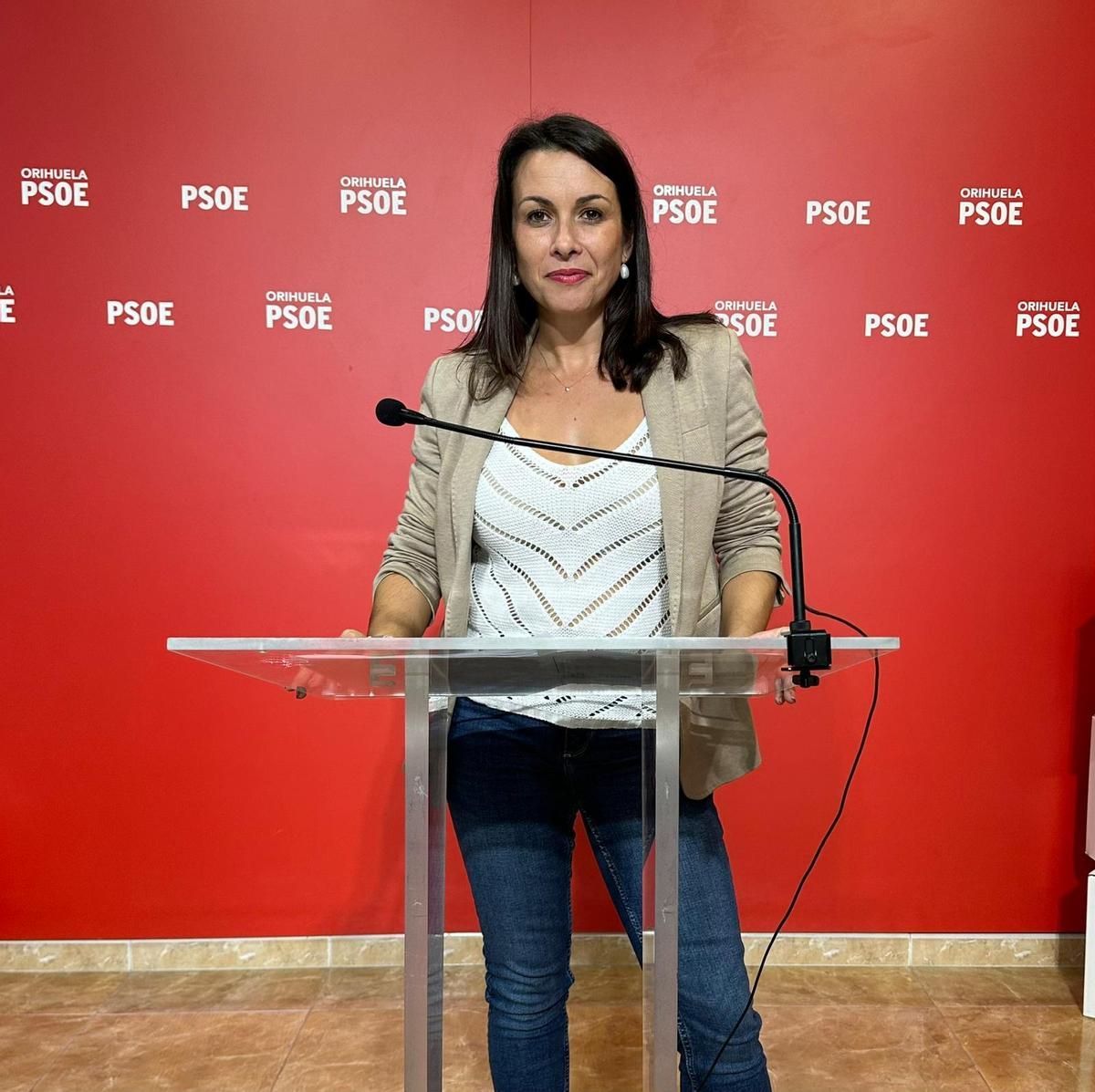 La portavoz del PSOE de Orihuela, Carolina Gracia.