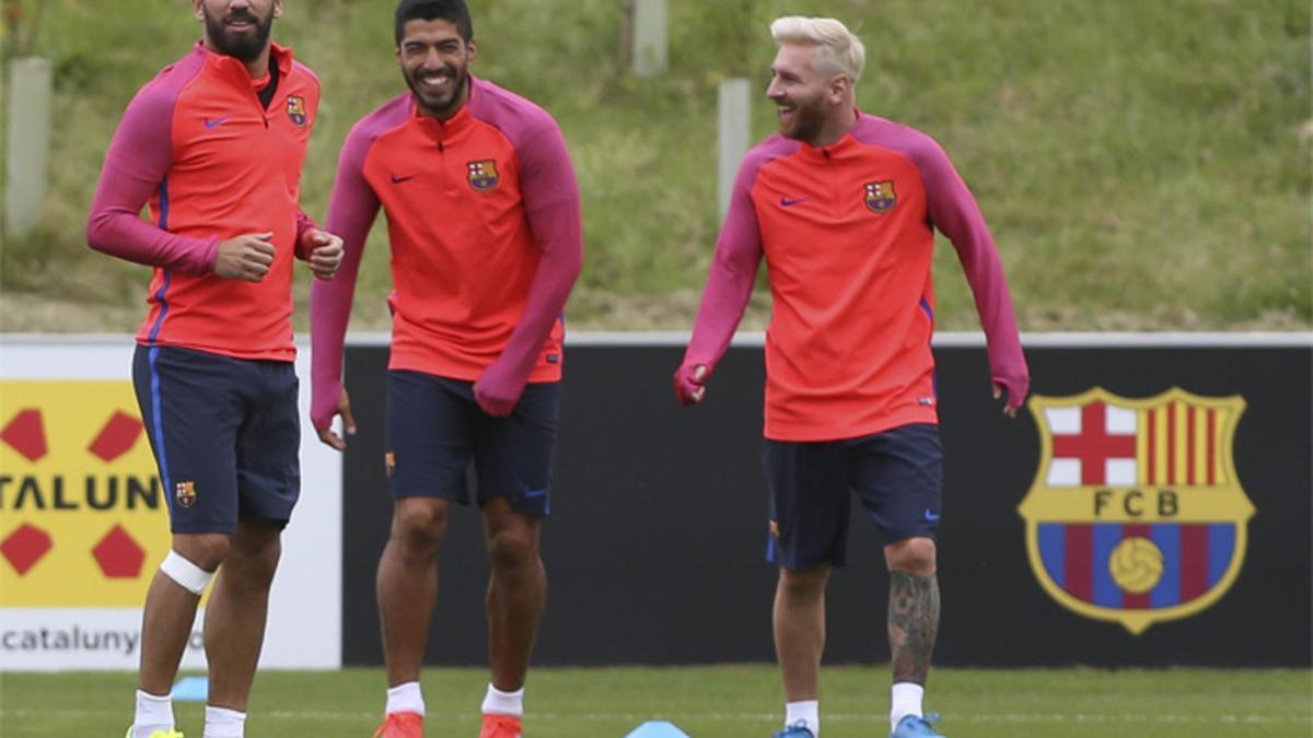 Messi, Suárez y Turan tienen por delante una  intensa semana de dobles sesiones de trabajo