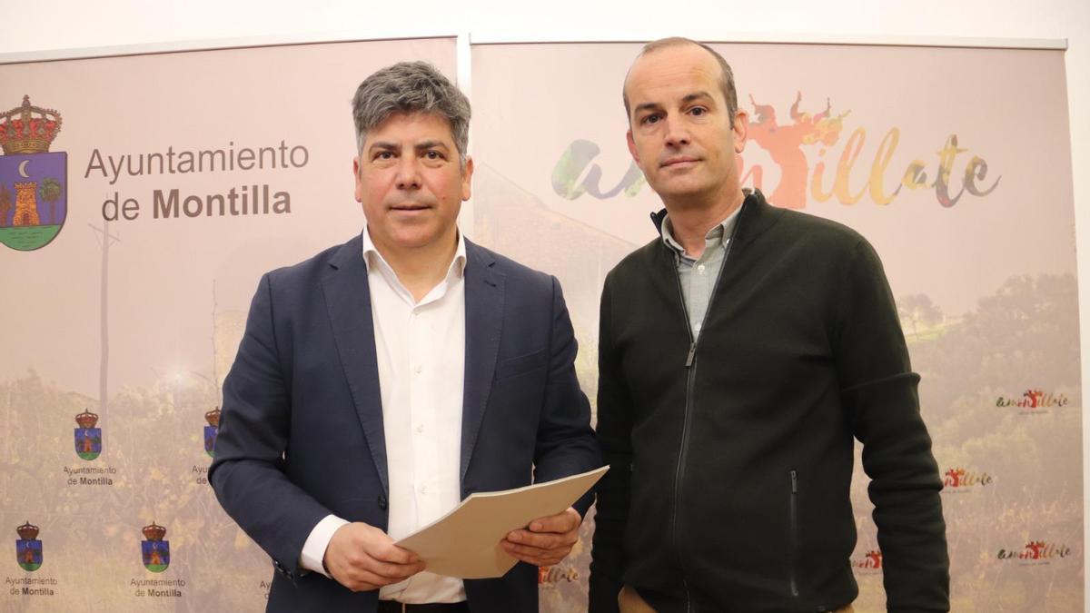 Rafael Llamas y Valeriano Rosales, en el ayuntamiento.
