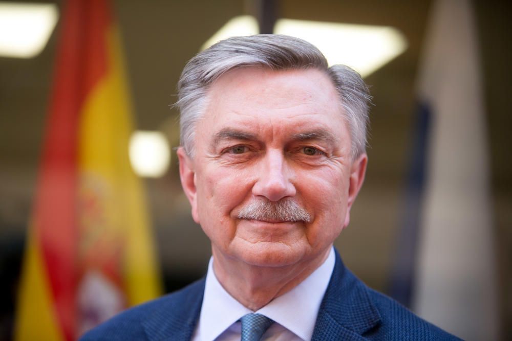 El embajador de la Federación Rusa en España, Yuri Petrovich, inaugura el nuevo local de la Casa de Rusia en Alicante
