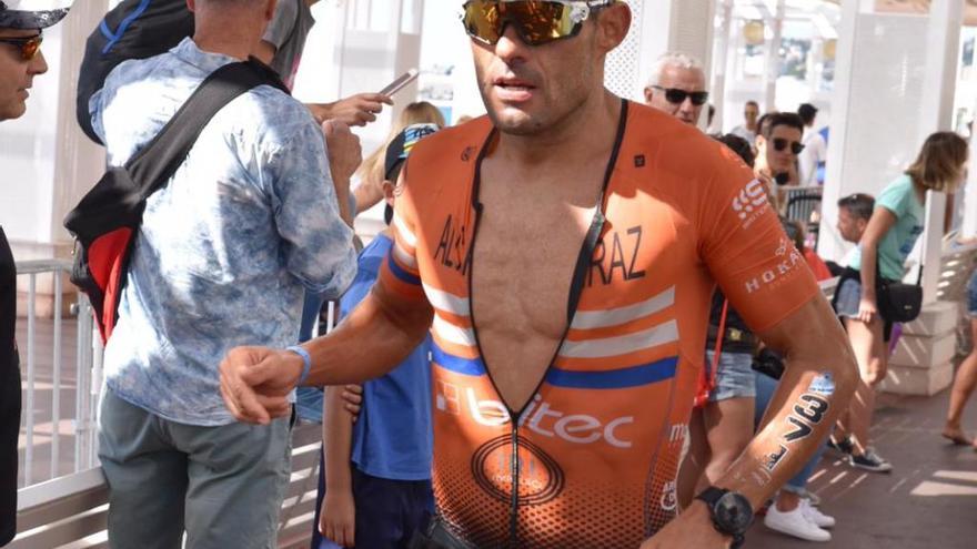 Bubi Alcaraz brilla en el Mundial de Medio Ironman