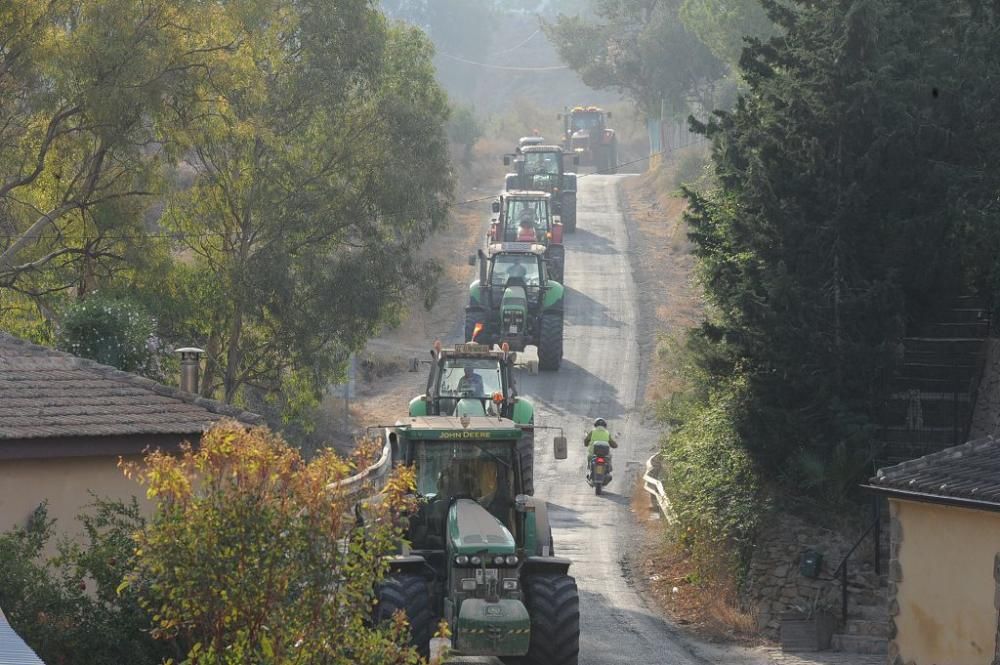 La protesta de agricultores a su paso por el Garru