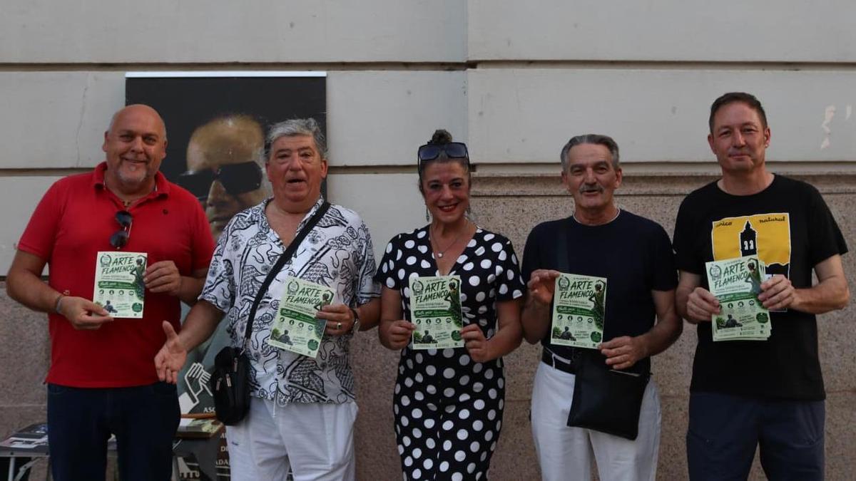Miembros de la Asociación de Arte Flamenco