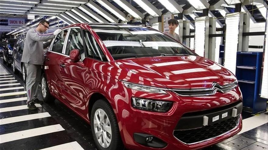 Las plantas automovilísticas españolas produjeron un 17,3% menos en febrero