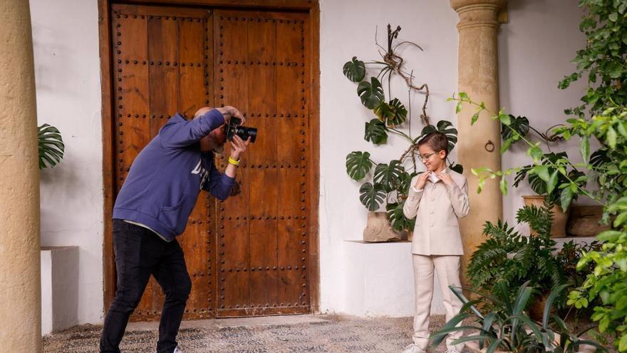 Las comuniones en Córdoba, como minibodas, desde 3.000 euros a lo que uno quiera gastar