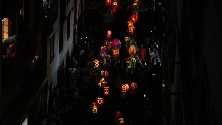 La Pandorga &#039;enciende&#039; la noche de Santa Cruz de La Palma