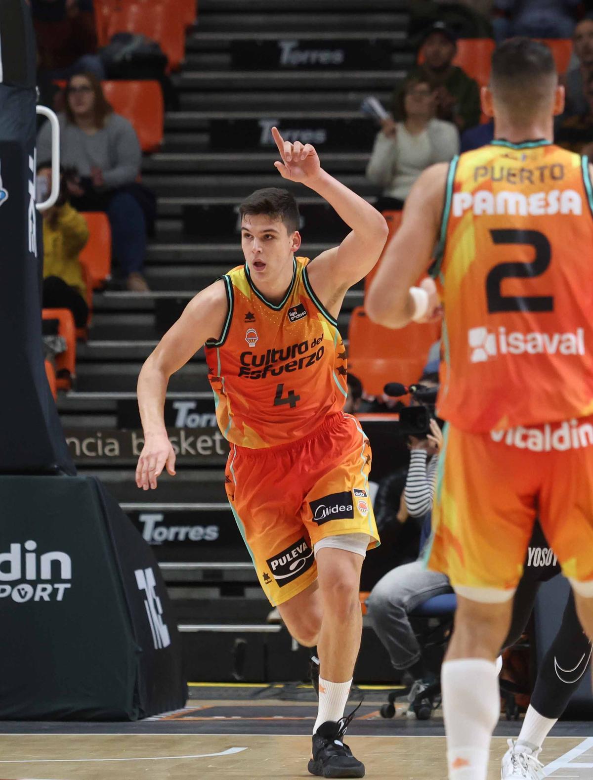 Las mejores imágenes del Valencia Basket - Girona Basketball