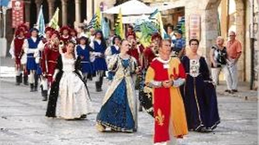 Besalú torna a recrear l&#039;edat mitjana