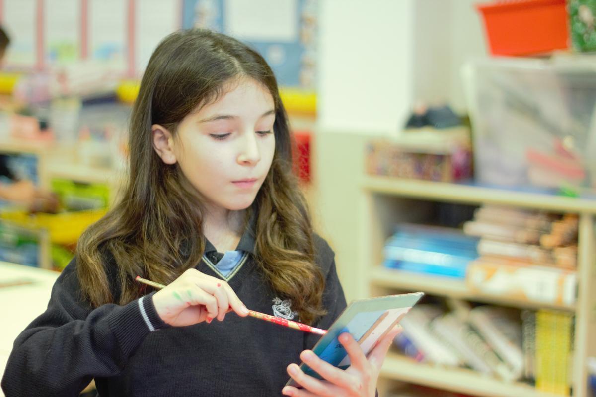 El arte, la tecnología, la música o el deporte se integran en el día a día del Colegio Inglés de Asturias