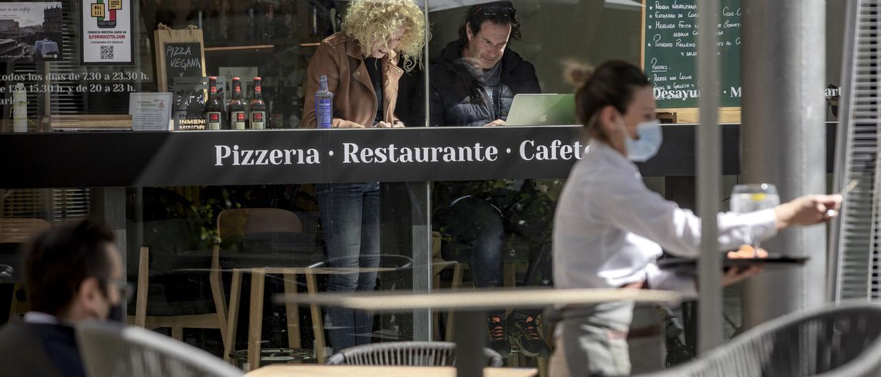 Terraza de un bar en Palma