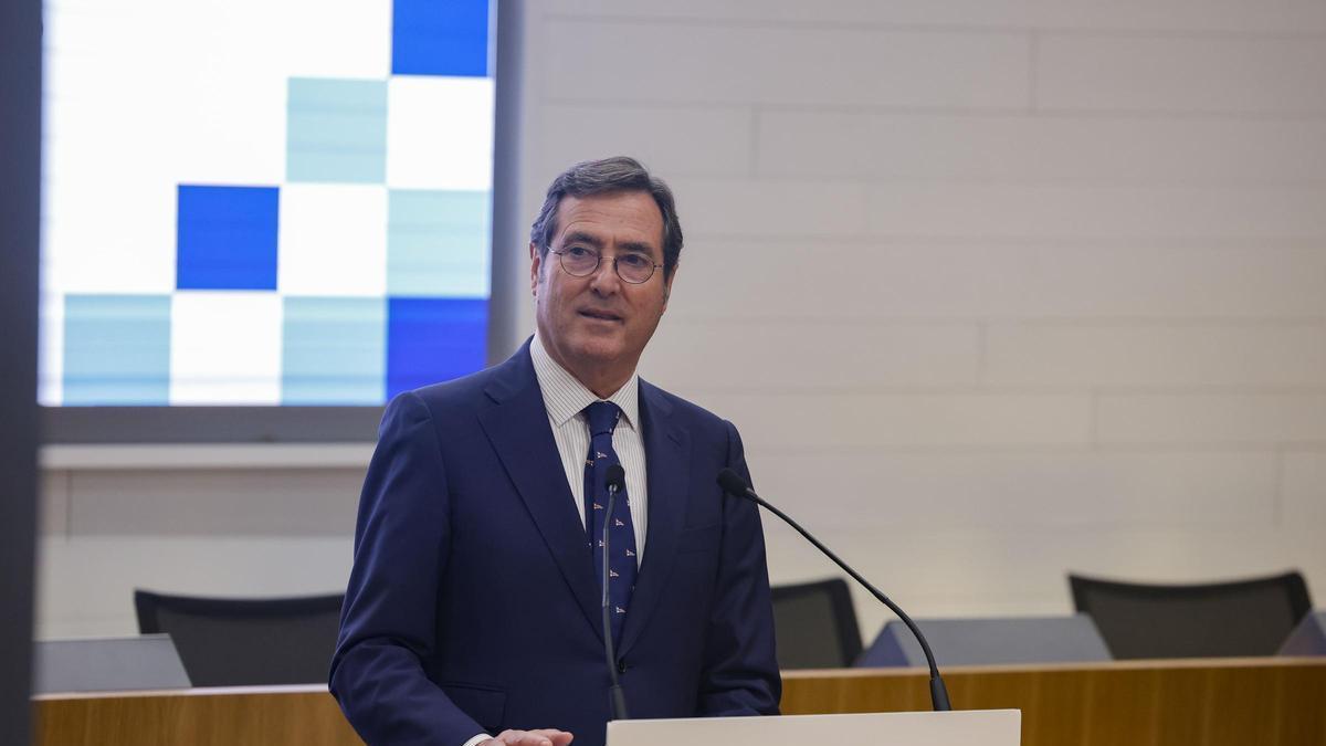 Antonio Garamendi, durante la clausura de la jornada de la CEOE sobre absentismo.