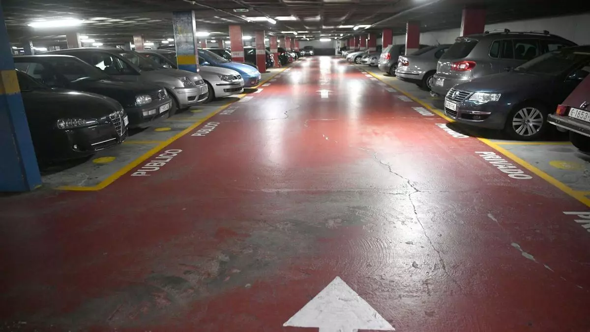 Las gestoras de los 'parkings' de María Pita, San Cristóbal y plaza de Galicia llevan al Concello de A Coruña a los tribunales por el rescate de las instalaciones