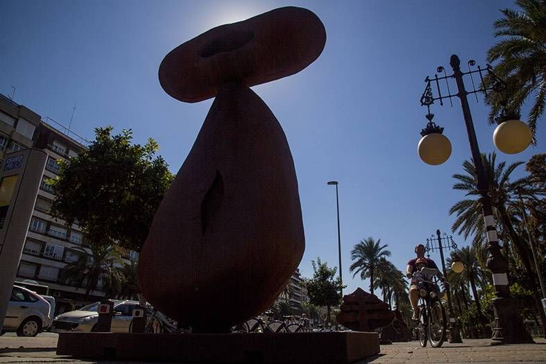 Las esculturas de Méjica toman el paseo de la Victoria