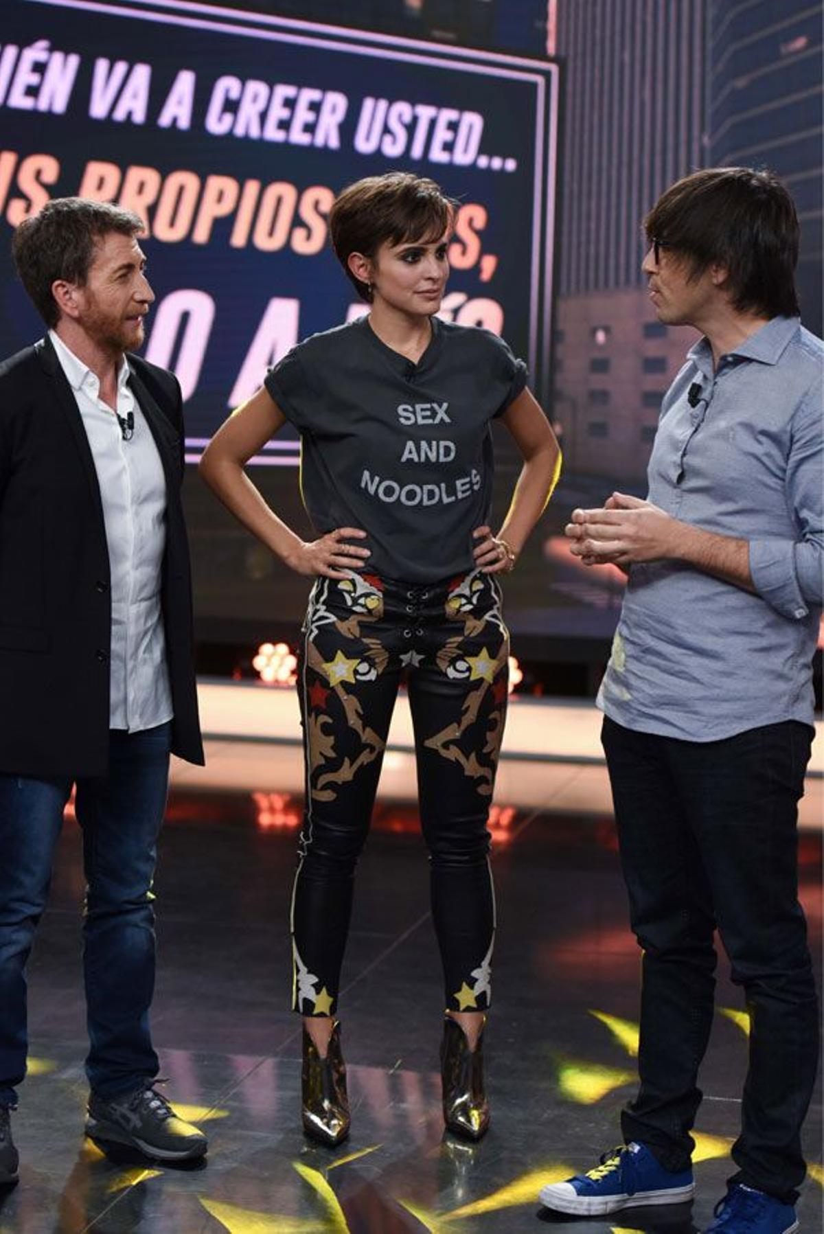 El original look de Verónica Echegui en 'El Hormiguero'