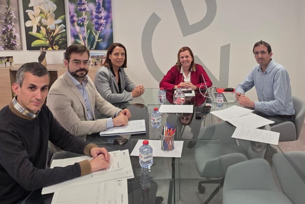 Reunión en la sede de la Diputación de Valencia.