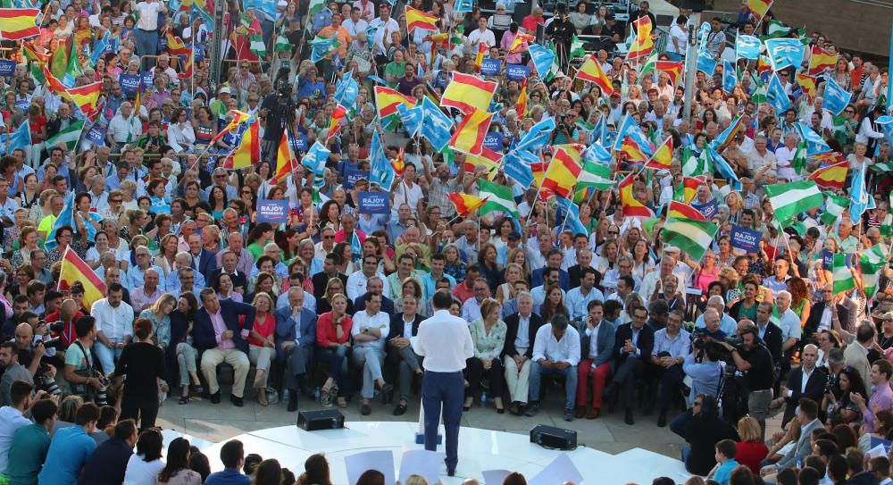 El presidente en funciones encabezó el acto del Partido Popular en el inicio de la última semana de campaña