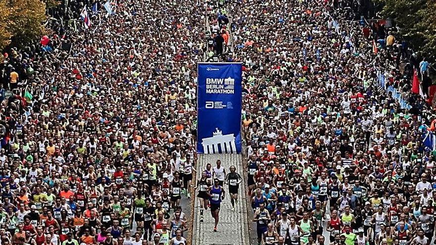 Salida del maratón de Berlín