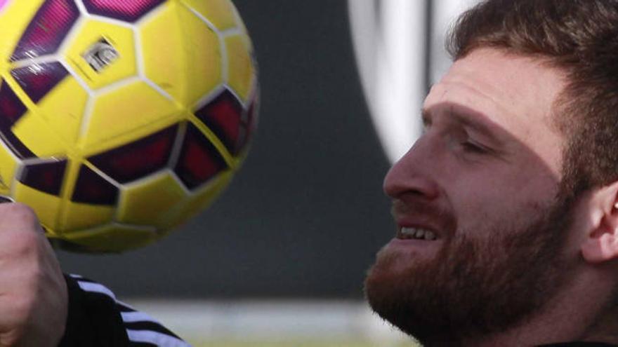 El Borussia se interesa por Mustafi