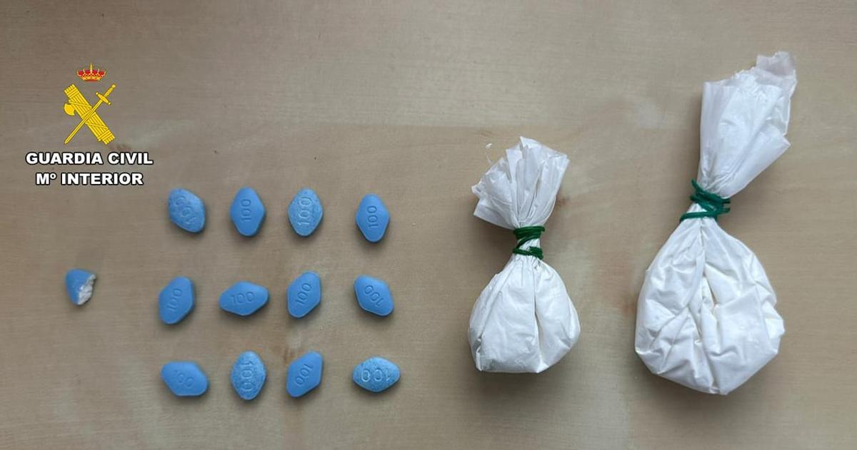 Droga incautada a uno de los investigados.
