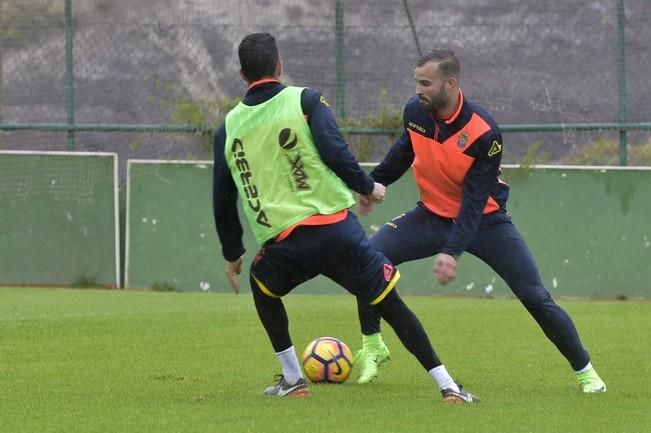 Entrenamiento de la UD Las Palmas en Barranco Seco