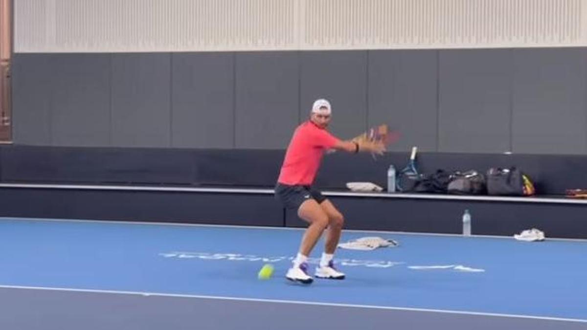 Rafa Nadal, entrenando en su academia.