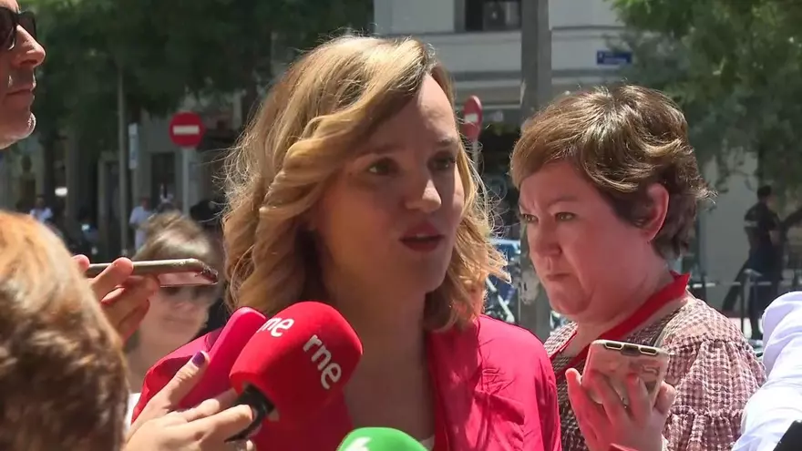 Pilar Alegría matiza su defensa de Salazar: "Su renuncia era necesaria" en el PSOE
