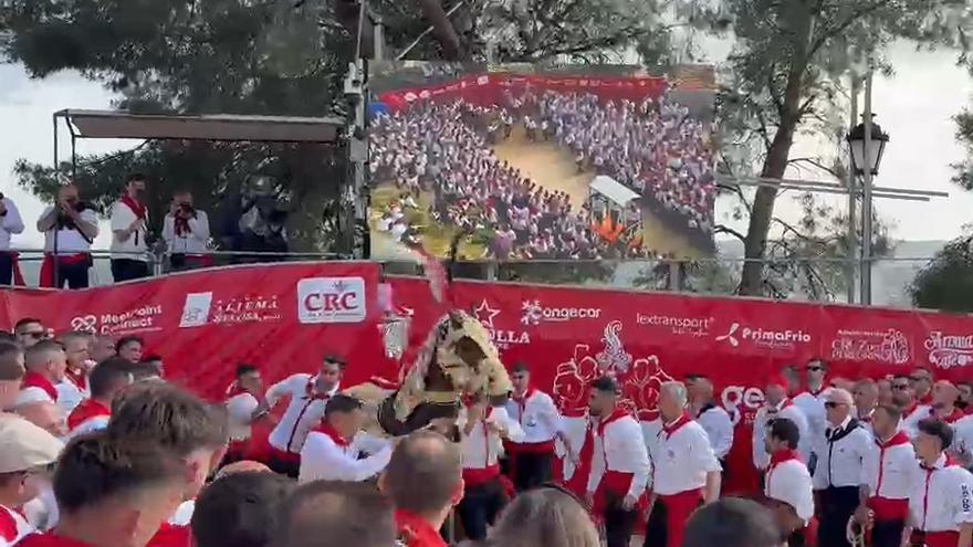 Así ha sido la carrera de la peña ganadora de los Caballos del Vino de Caravaca