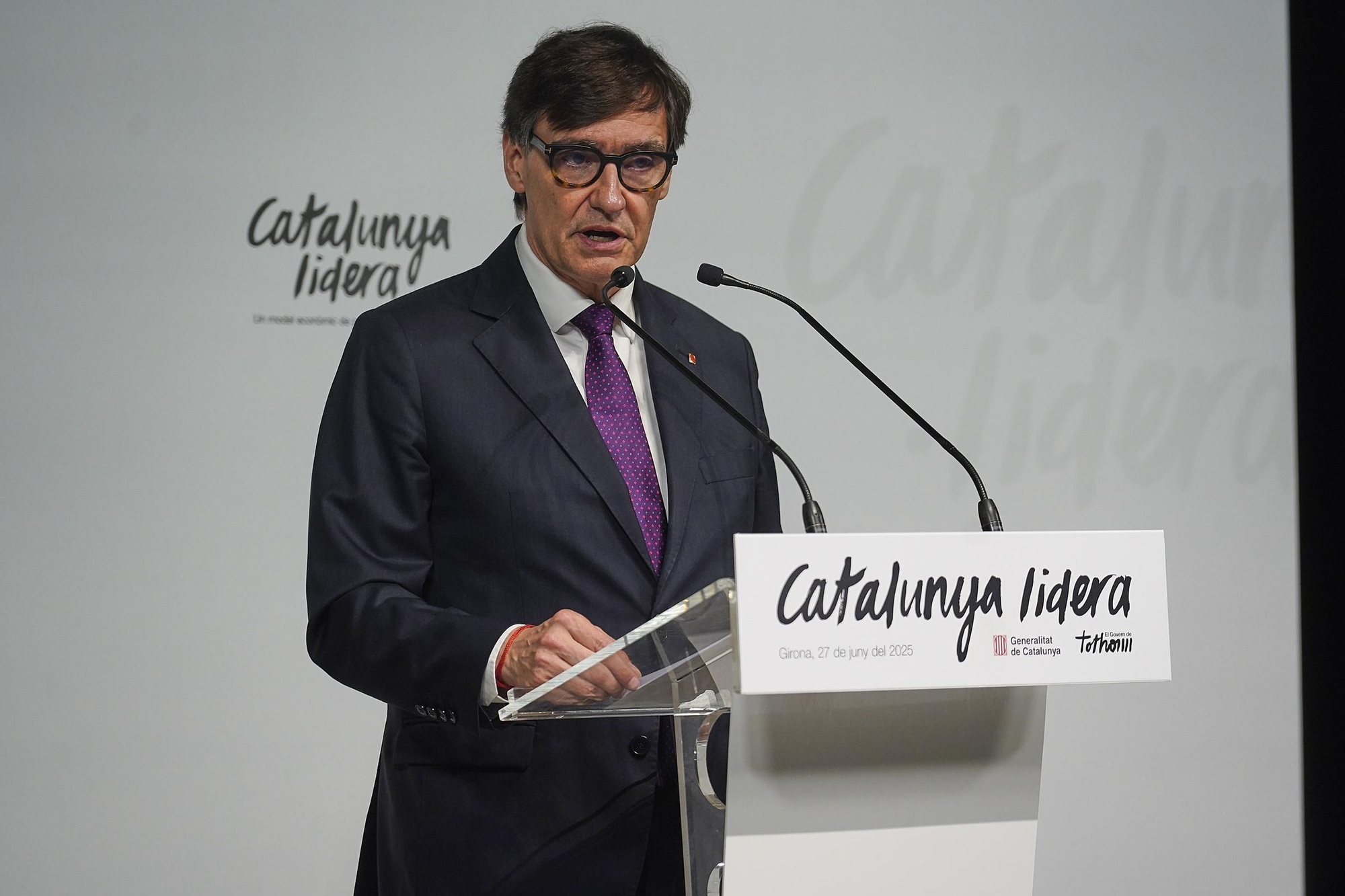 Les imatges de la conferència &quot;Catalunya lidera&quot;, celebrada a l&#039;auditori Josep Irla de Girona
