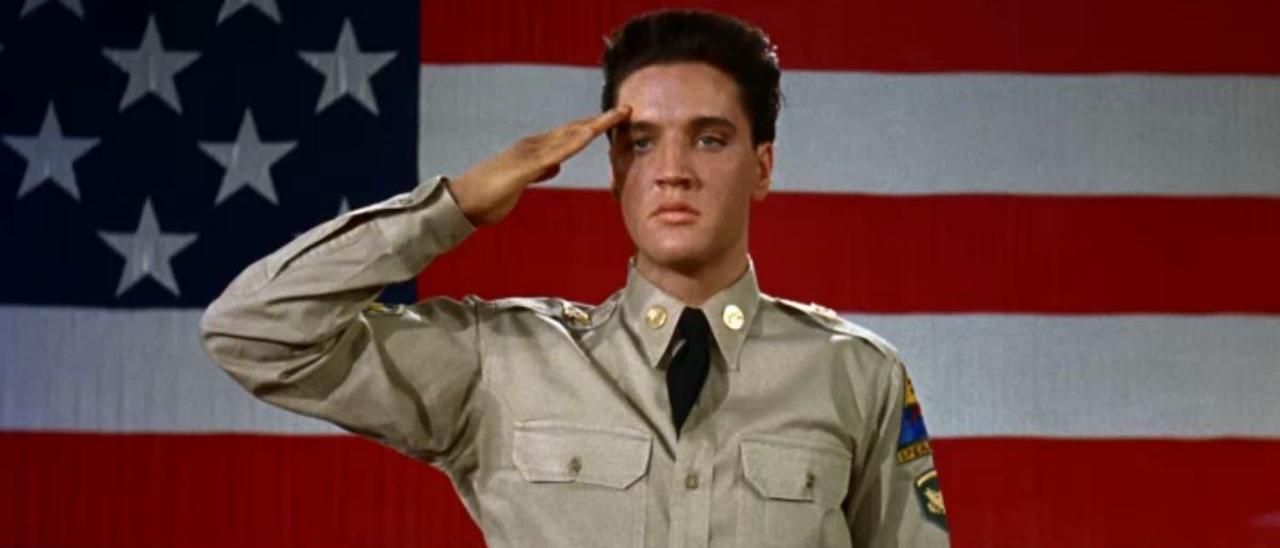 Elvis Presley, en una imagen de la película ’Café Europa en uniforme’, de 1960.