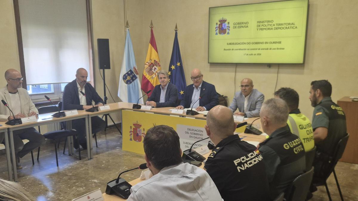 Reunión con representantes de las administraciones, D.O. y Fuerzas de Seguridad