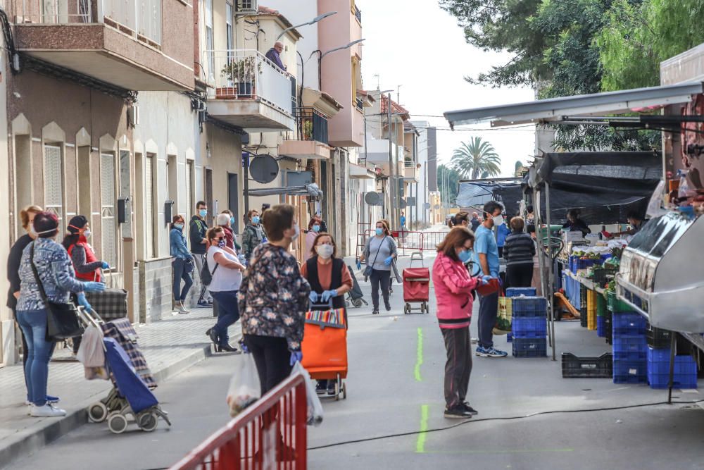 Sólo alimentación y productos de primera necesidad