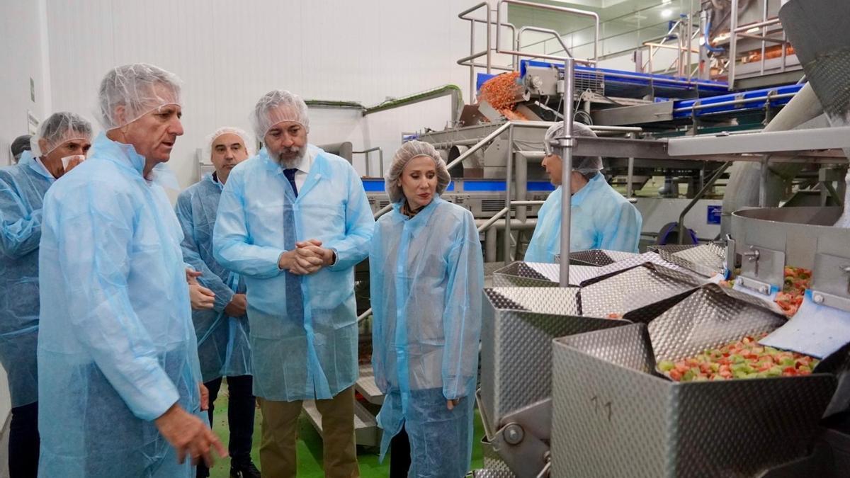 Visita a la empresa Ultracongelados Azarbe, de Santomera.